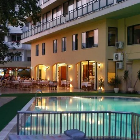 Sunbay Park 3*